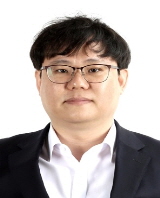 교수이미지